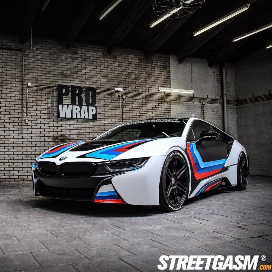  BMW i8 MHi8 by Manhart Racing 2016 года  (фото 6 из 12)
